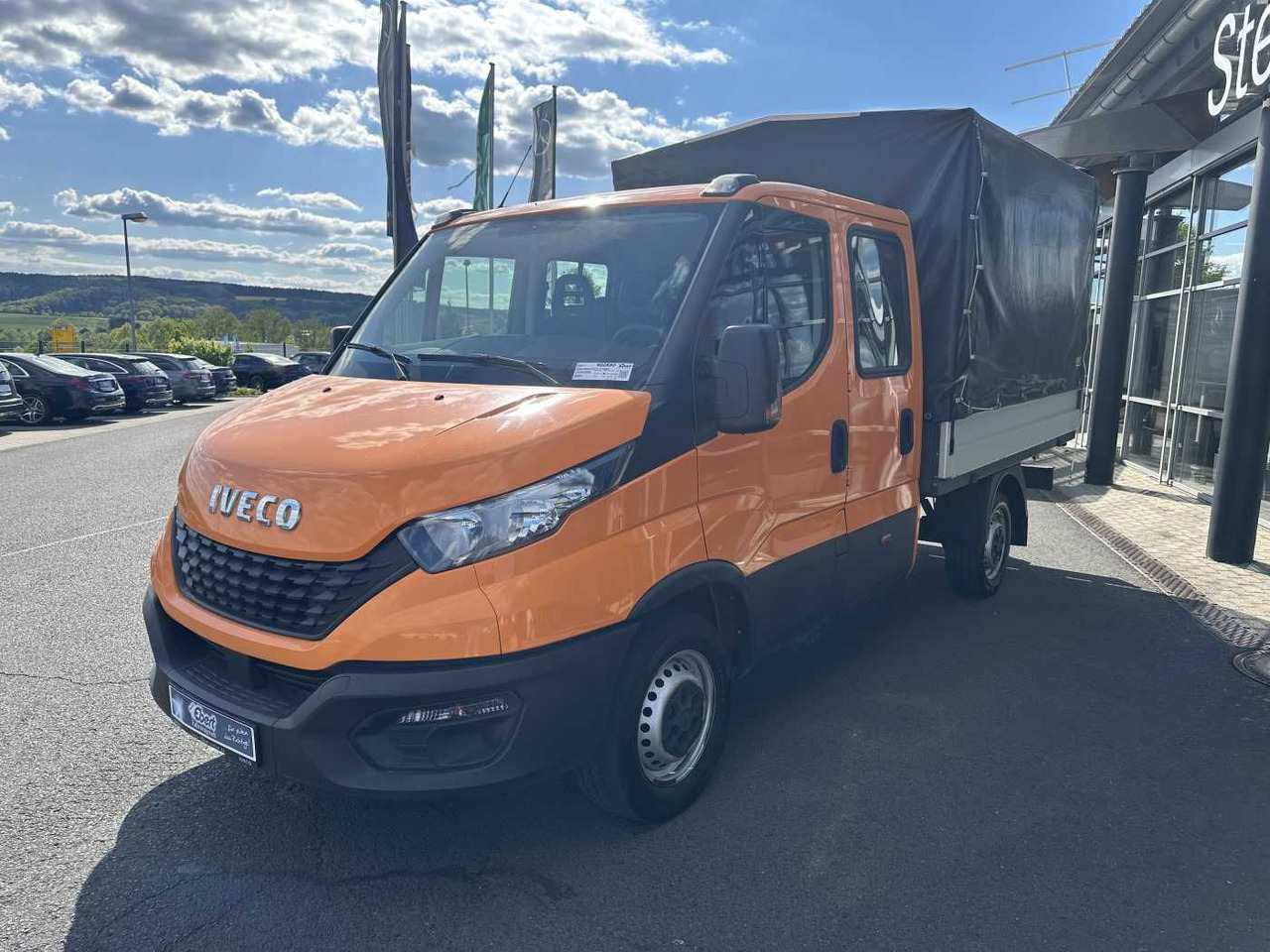 Iveco Daily 35S14 Pritsche+Plane *AHK*Ladekran*7-Sitze - Flatbed van: picture 3 Iveco Daily 35S14 Pritsche+Plane *AHK*Ladekran*7-Sitze - Flatbed van: picture 3