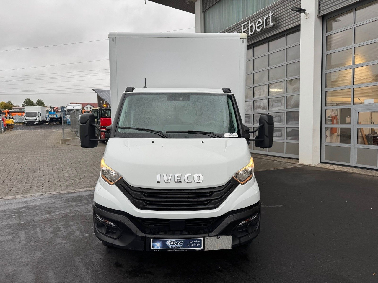 Iveco Daily 70C18 A8 *Koffer*LBW*Automatik* - Box van: picture 3 Iveco Daily 70C18 A8 *Koffer*LBW*Automatik* - Box van: picture 3