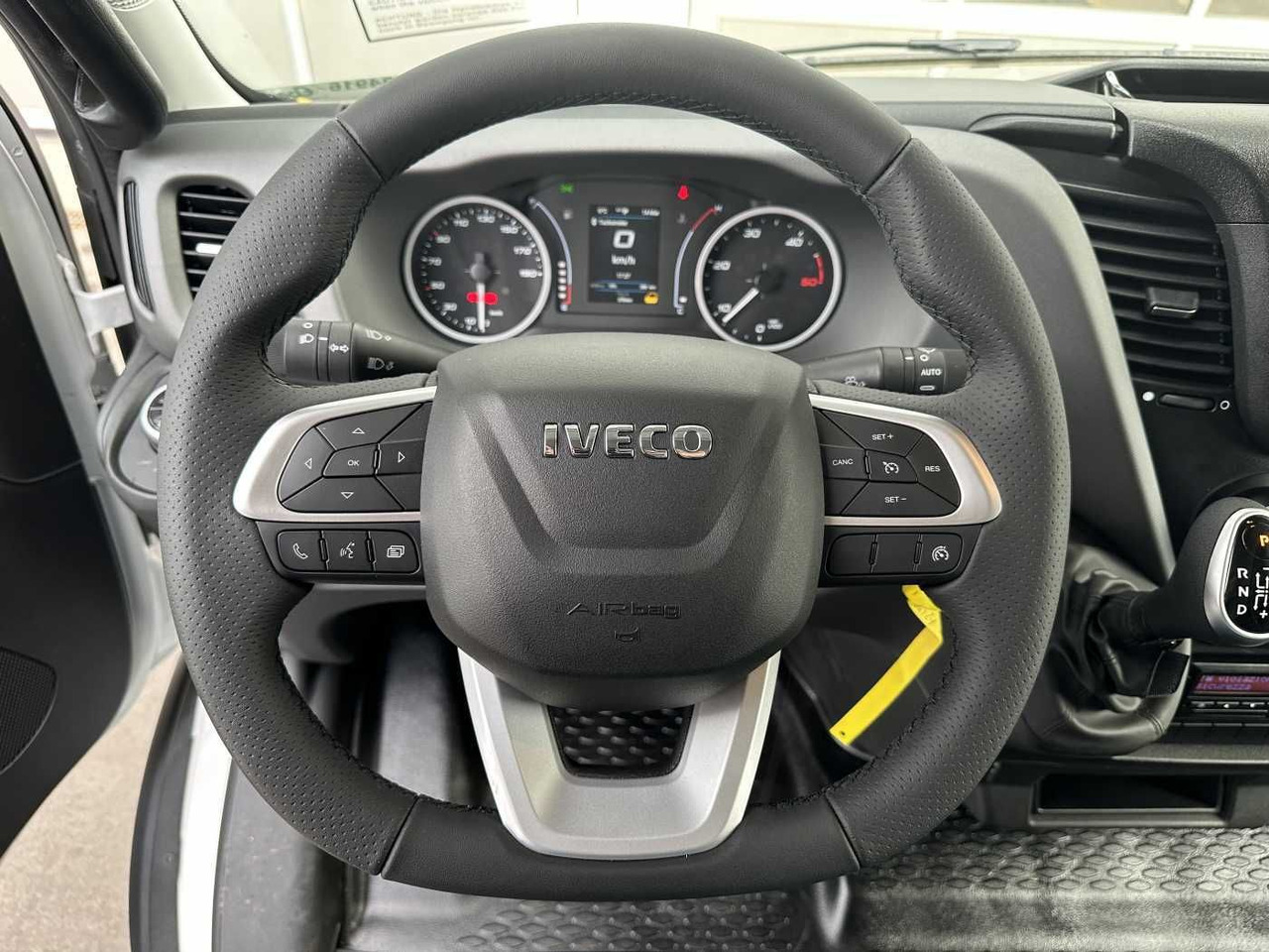 New Box van Iveco Daily 70C18 HA8 *LBW*Schwenkwandkoffer*: picture 13
