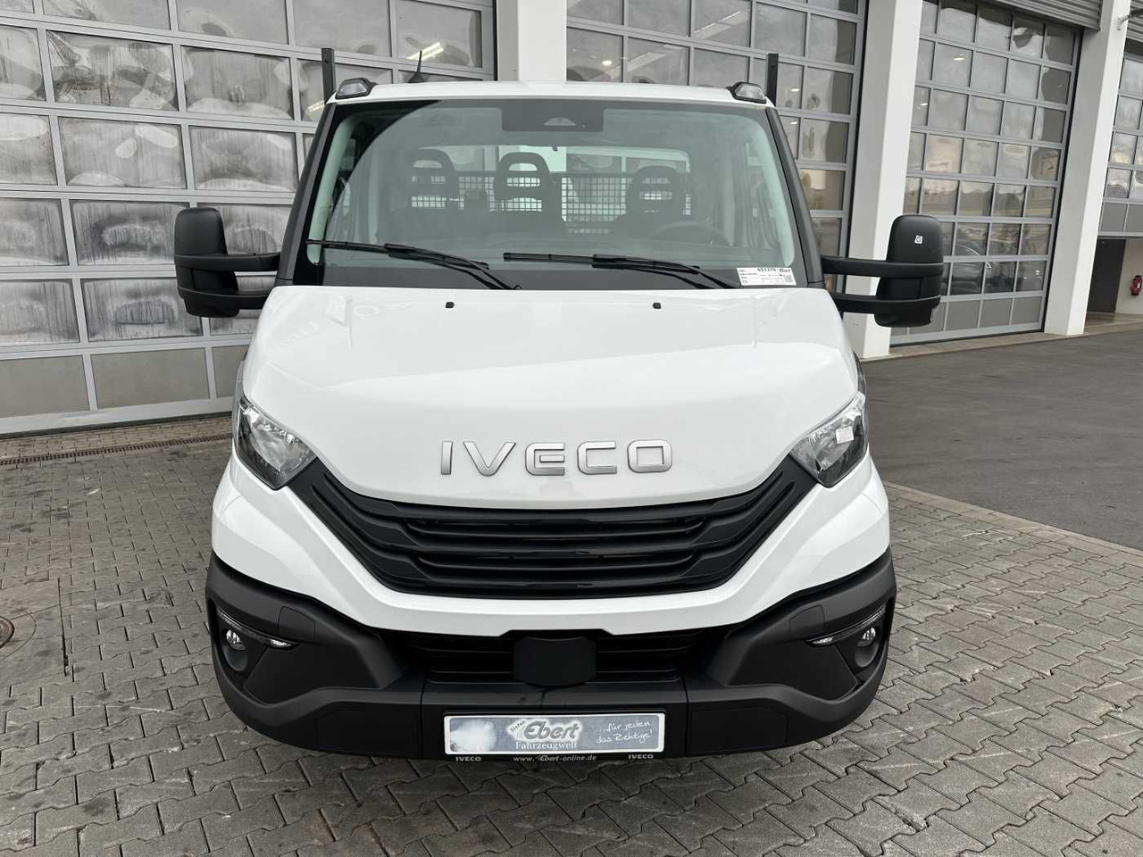 Iveco Daily 70C18H 3-S.-Kipper *R3.750mm*2xAHK* 4x - Tipper van: picture 2 Iveco Daily 70C18H 3-S.-Kipper *R3.750mm*2xAHK* 4x - Tipper van: picture 2