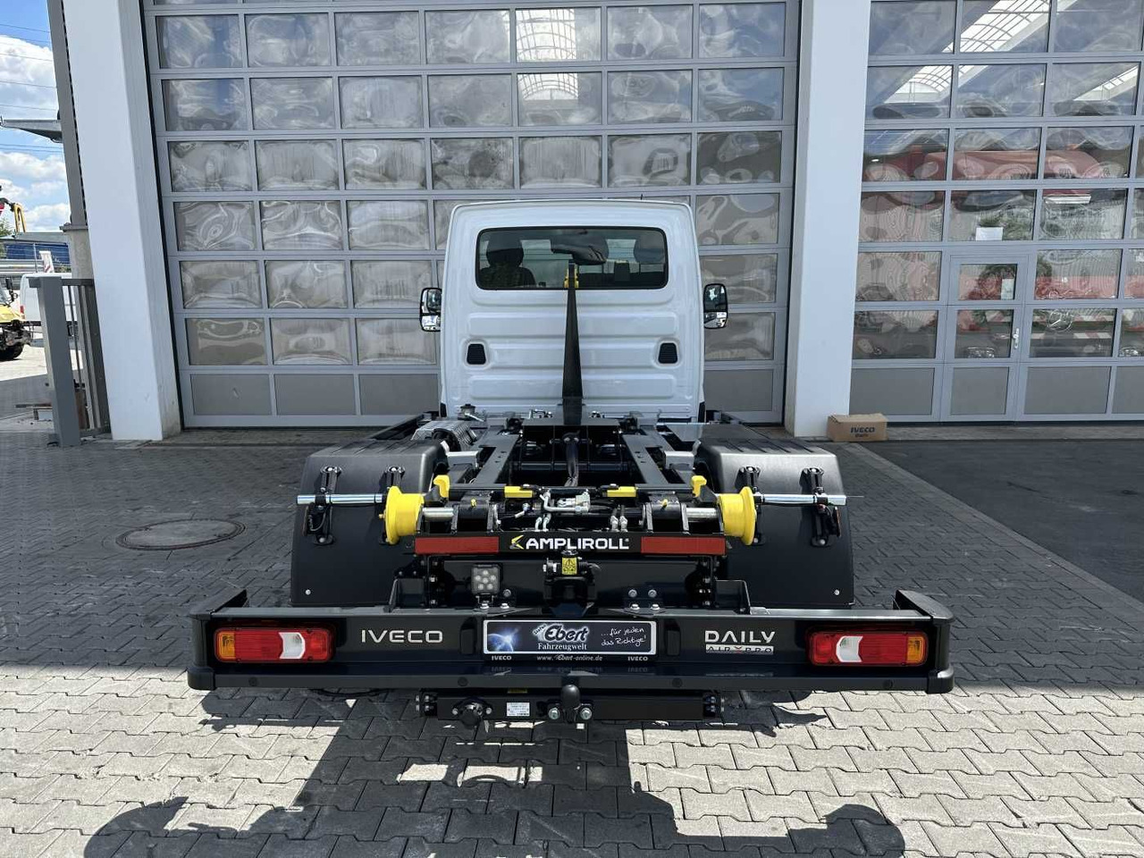 Iveco Daily 70C18H/P *R3.750mm*2xAHK*Luft* - Hook lift truck: picture 5 Iveco Daily 70C18H/P *R3.750mm*2xAHK*Luft* - Hook lift truck: picture 5