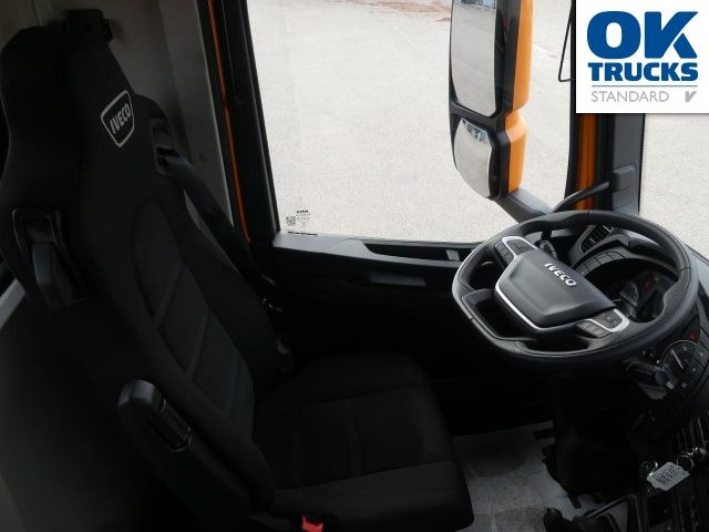 Interior photo 2: Tipper Iveco S-Way AD190S40/P CNG 4x2 Meiller AHK Intarder Iveco S-Way AD190S40/P CNG 4x2 Meiller AHK Intarder