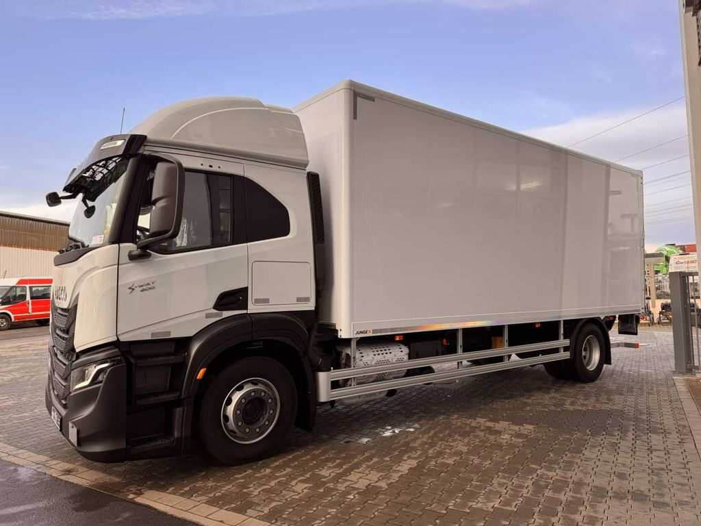 Iveco S-Way AT190S40/P LBW 2.000kg Tür Navi Bett Iveco S-Way AT190S40/P LBW 2.000kg Tür Navi Bett - Box truck: picture 4 Iveco S-Way AT190S40/P LBW 2.000kg Tür Navi Bett Iveco S-Way AT190S40/P LBW 2.000kg Tür Navi Bett - Box truck: picture 4