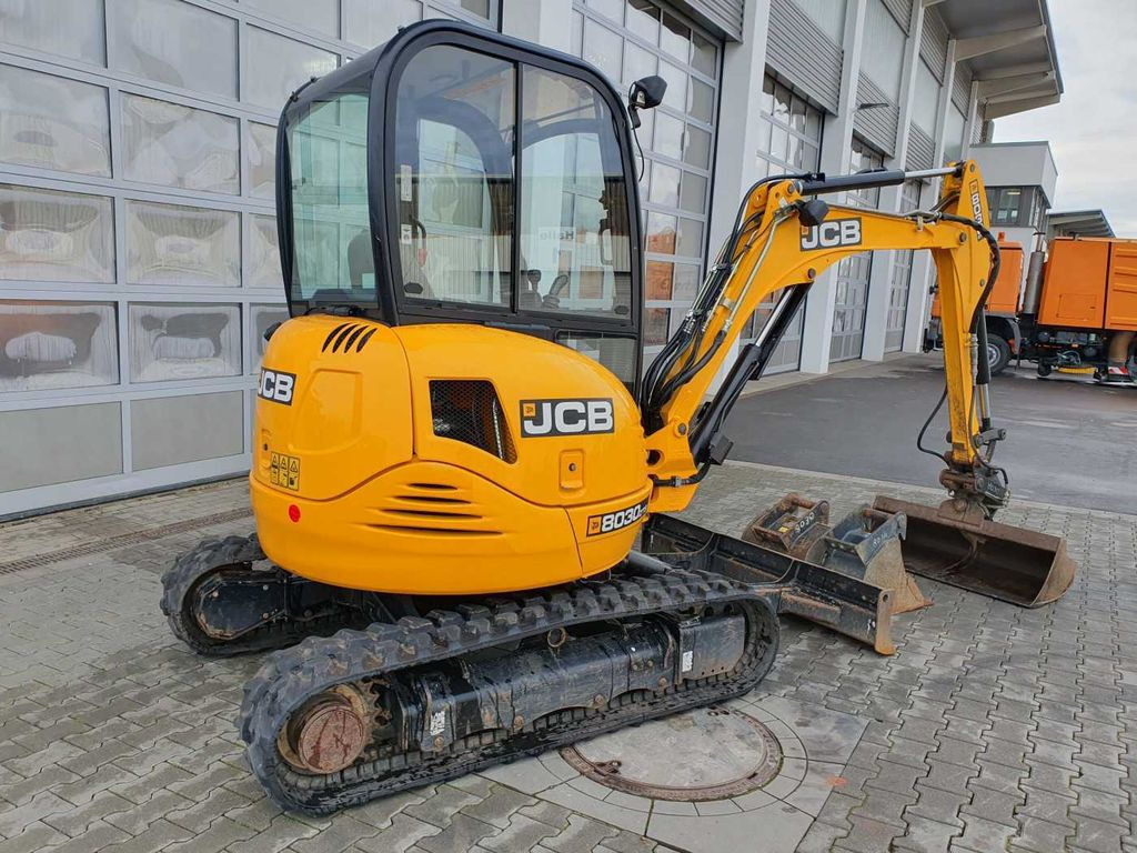 JCB 8030 ZTS / MS03 / 1.750h / 2019 / Löffelpaket - Mini excavator: picture 2 JCB 8030 ZTS / MS03 / 1.750h / 2019 / Löffelpaket - Mini excavator: picture 2