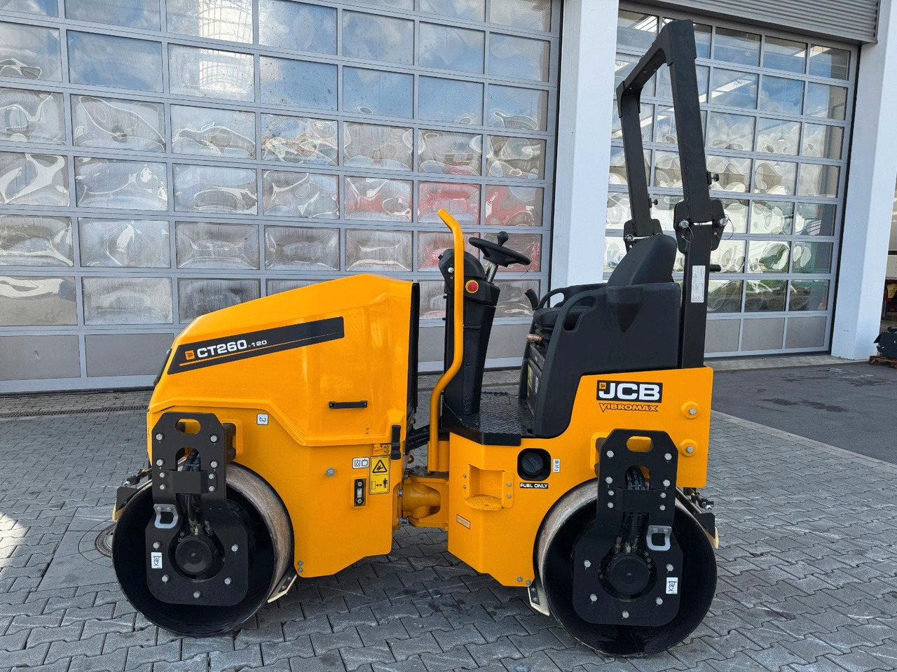 Roller JCB CT 260-120 / NEU 2025 / Wasser Sprühanlage: picture 6