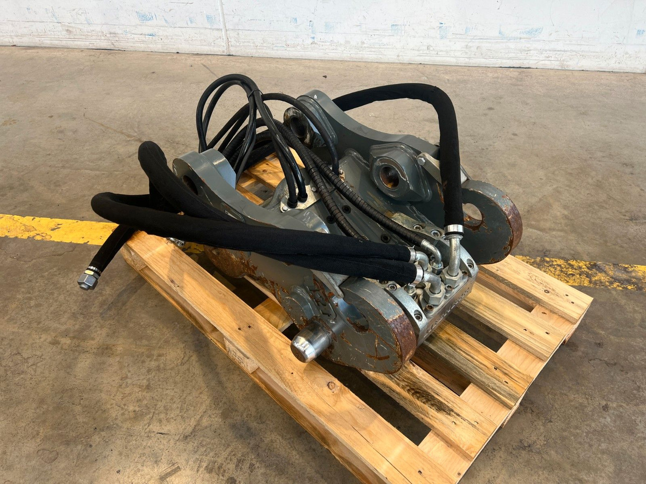 Liebherr SW48 Likufix Schnellwechsler / 2018 - Quick coupler: picture 3 Liebherr SW48 Likufix Schnellwechsler / 2018 - Quick coupler: picture 3