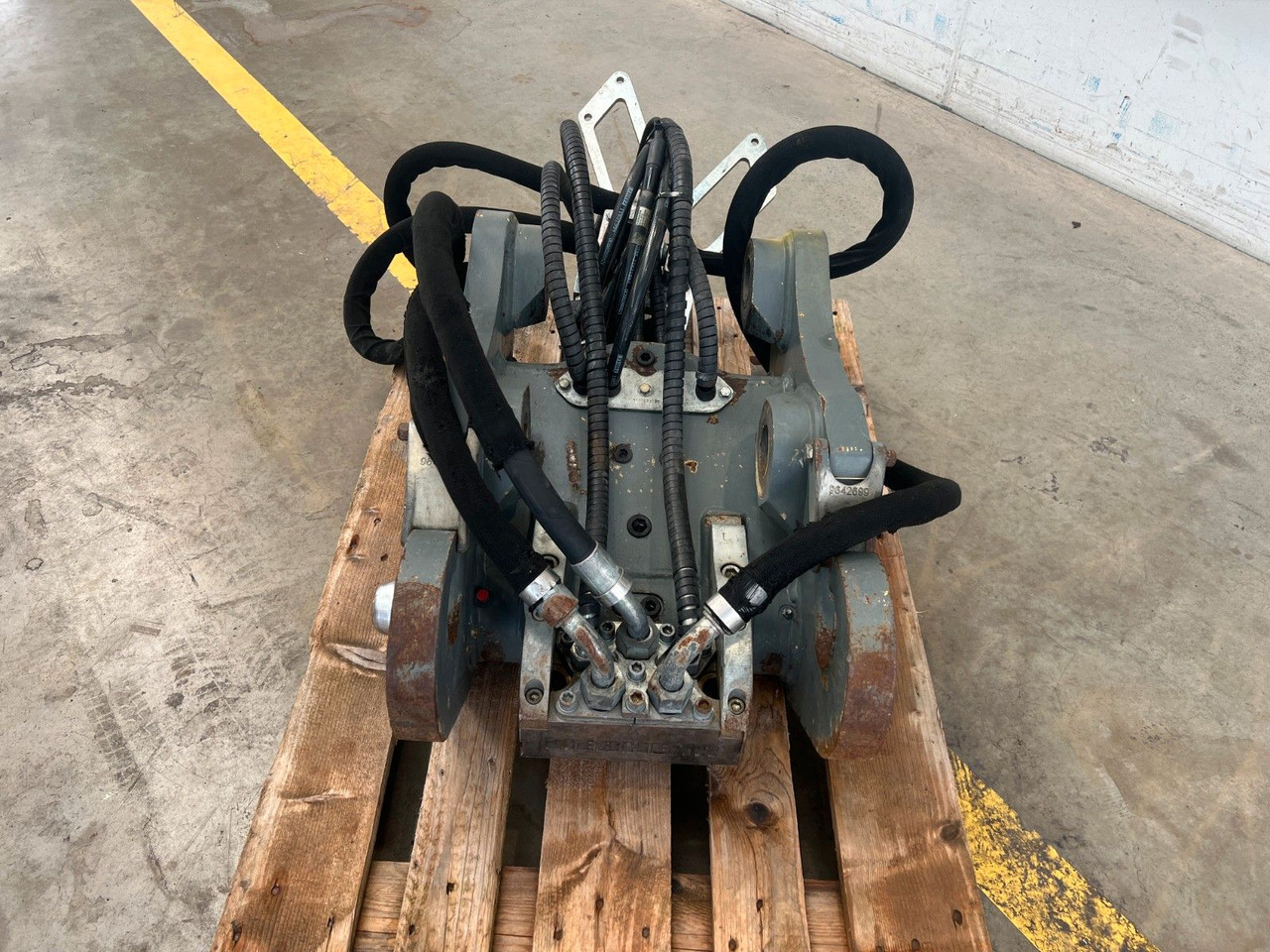 Liebherr SW48 Likufix Schnellwechsler / 2018 - Quick coupler: picture 2 Liebherr SW48 Likufix Schnellwechsler / 2018 - Quick coupler: picture 2