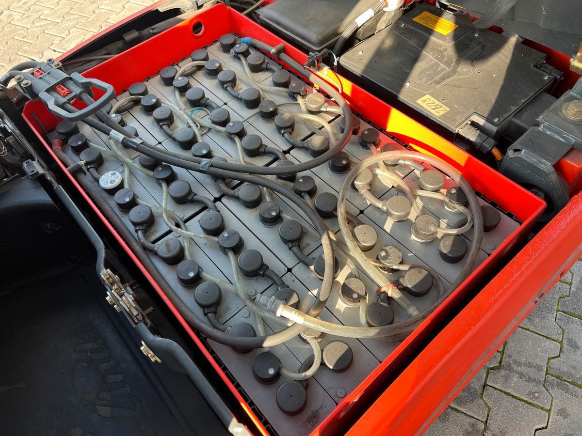 Linde E14 - 01 / Triplex: 4.10m! / SS / nur 986h! leasing Linde E14 - 01 / Triplex: 4.10m! / SS / nur 986h!: picture 15 Linde E14 - 01 / Triplex: 4.10m! / SS / nur 986h! leasing Linde E14 - 01 / Triplex: 4.10m! / SS / nur 986h!: picture 15