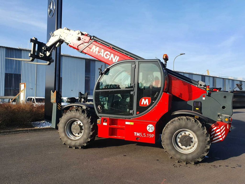 Magni TH 5,5.19 P / 5,5to - 19m / 102PS DEMO 70h - Telescopic handler: picture 3 Magni TH 5,5.19 P / 5,5to - 19m / 102PS DEMO 70h - Telescopic handler: picture 3