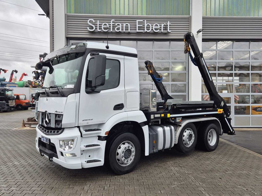 Mercedes-Benz Arocs 2543 L 6x2/4 Hiab TS 2018 TAZ Funk - Skip loader truck: picture 3 Mercedes-Benz Arocs 2543 L 6x2/4 Hiab TS 2018 TAZ Funk - Skip loader truck: picture 3