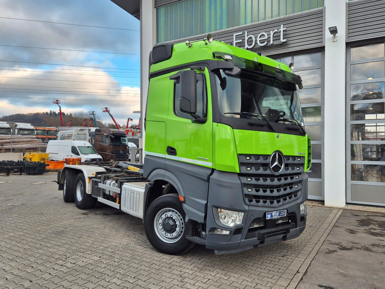 Mercedes-Benz Arocs 2548 L 6x2/4 HAD Palfinger T20A AHK - Hook lift truck: picture 4 Mercedes-Benz Arocs 2548 L 6x2/4 HAD Palfinger T20A AHK - Hook lift truck: picture 4