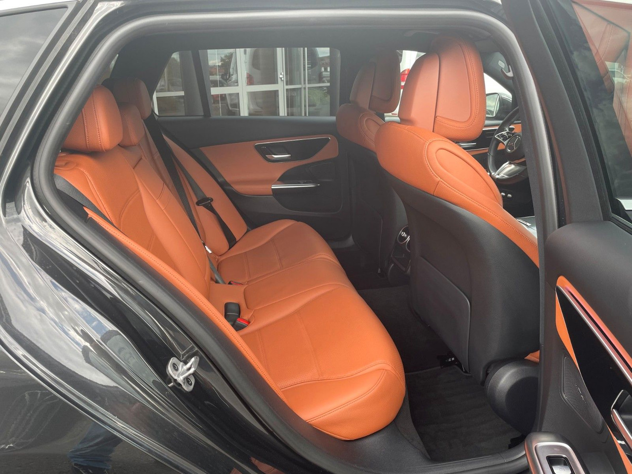 Mercedes-Benz C 300 e T AVANTGARDE R-Kamera+TOTW+Carplay - Station wagon: picture 3 Mercedes-Benz C 300 e T AVANTGARDE R-Kamera+TOTW+Carplay - Station wagon: picture 3