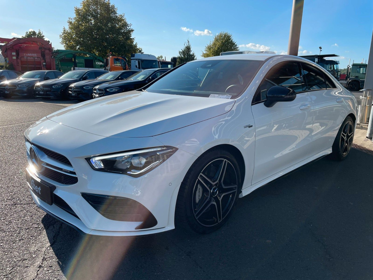 Mercedes-Benz CLA 35 AMG Aero+TotW+R-Kamera+Ambiente - Coupe: picture 2 Mercedes-Benz CLA 35 AMG Aero+TotW+R-Kamera+Ambiente - Coupe: picture 2