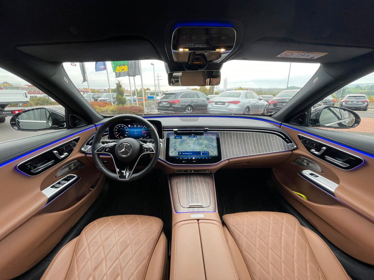 Mercedes-Benz E 220 d T Exclusive Nappa+AHK+360°+Burm+Sitzklim - Station wagon: picture 1 Mercedes-Benz E 220 d T Exclusive Nappa+AHK+360°+Burm+Sitzklim - Station wagon: picture 1