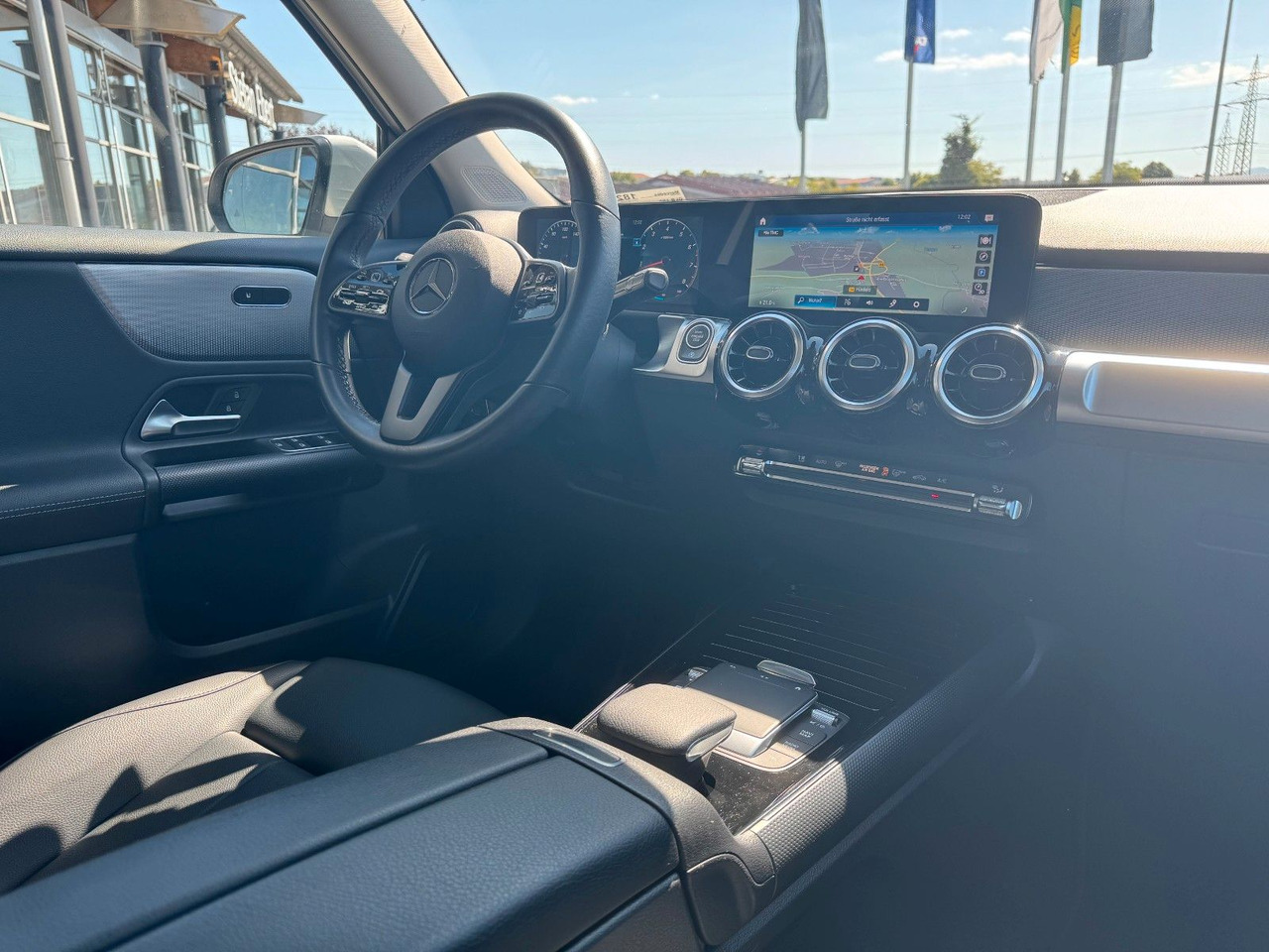 Mercedes-Benz GLB 180 Style+Distronic+RKamera+Vollleder leasing Mercedes-Benz GLB 180 Style+Distronic+RKamera+Vollleder: picture 17