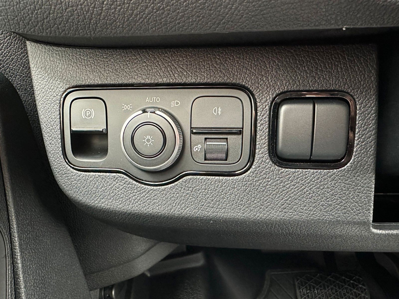 Mercedes-Benz Sprinter 317 CDI 3665 9G DoKa AHK Klima leasing Mercedes-Benz Sprinter 317 CDI 3665 9G DoKa AHK Klima: picture 20