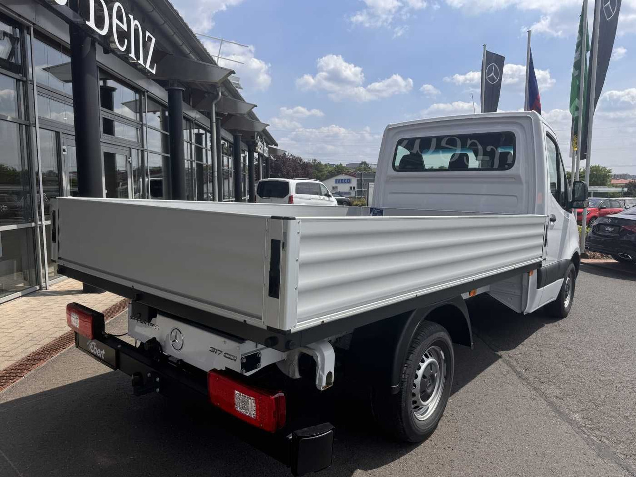 Mercedes-Benz Sprinter 317 CDI 9G 3665 Klima Kamera AHK LED - Flatbed van: picture 4 Mercedes-Benz Sprinter 317 CDI 9G 3665 Klima Kamera AHK LED - Flatbed van: picture 4