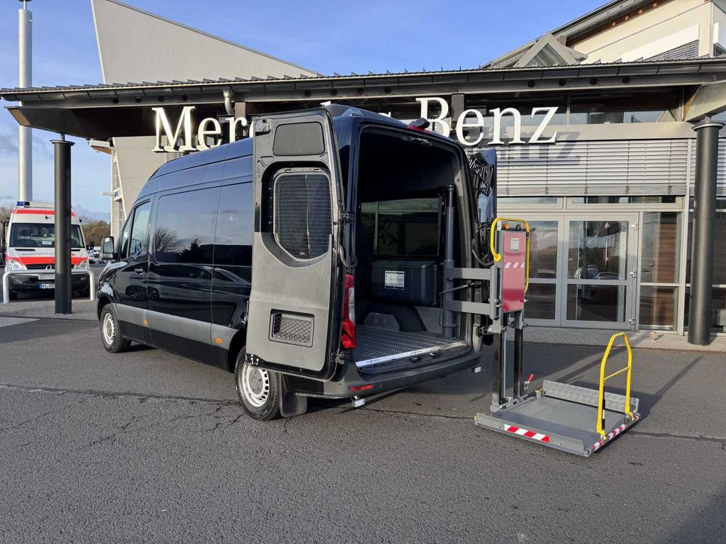 Mercedes-Benz Sprinter 317 CDI Rollstuhl-/Behinderten-Lift AMF - Minibus, Passenger van: picture 1 Mercedes-Benz Sprinter 317 CDI Rollstuhl-/Behinderten-Lift AMF - Minibus, Passenger van: picture 1