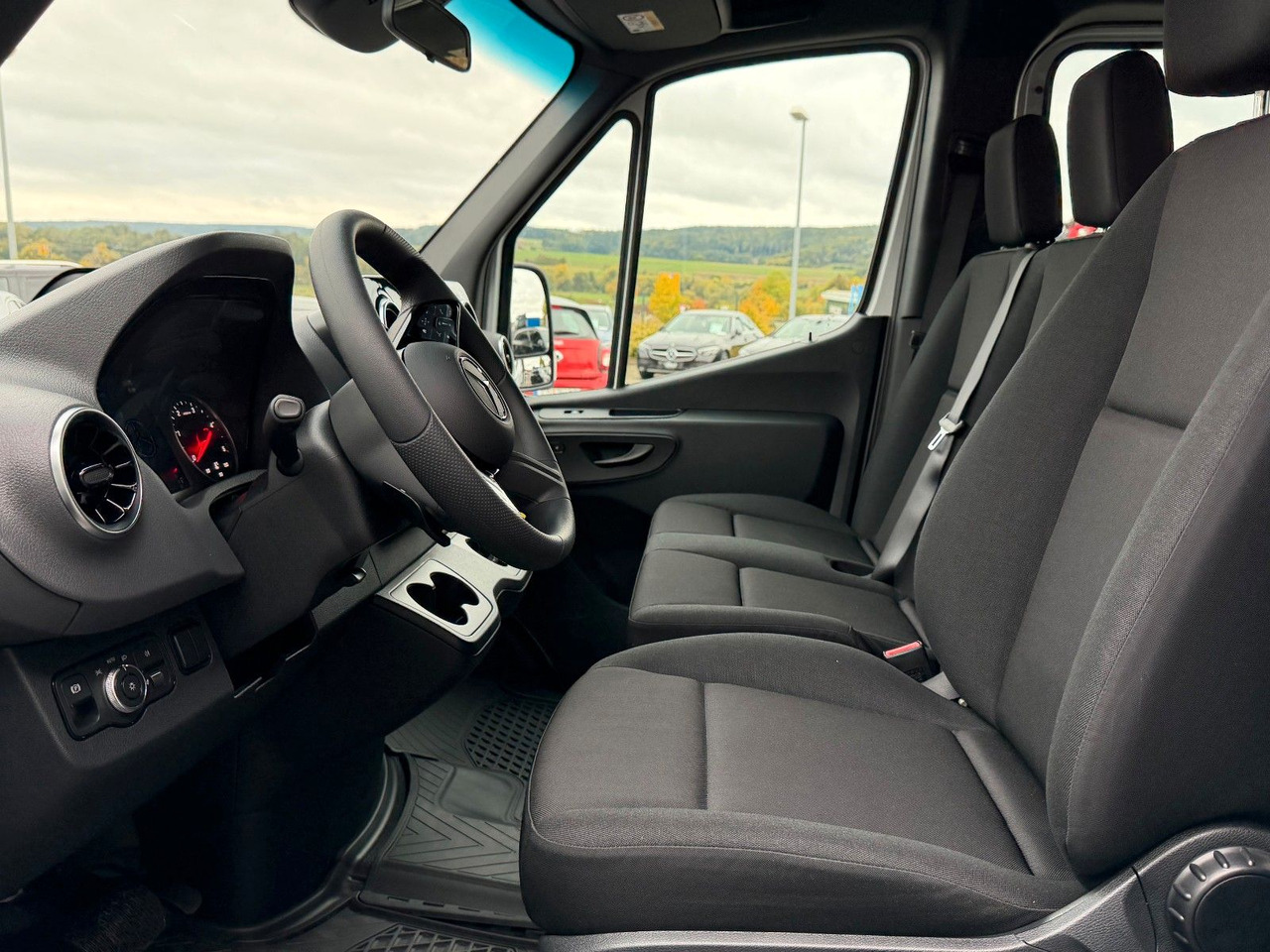 Curtain side van, Combi van Mercedes-Benz Sprinter 319 CDI 3665 DoKa AHK Klima LED: picture 10 Curtain side van, Combi van Mercedes-Benz Sprinter 319 CDI 3665 DoKa AHK Klima LED: picture 10