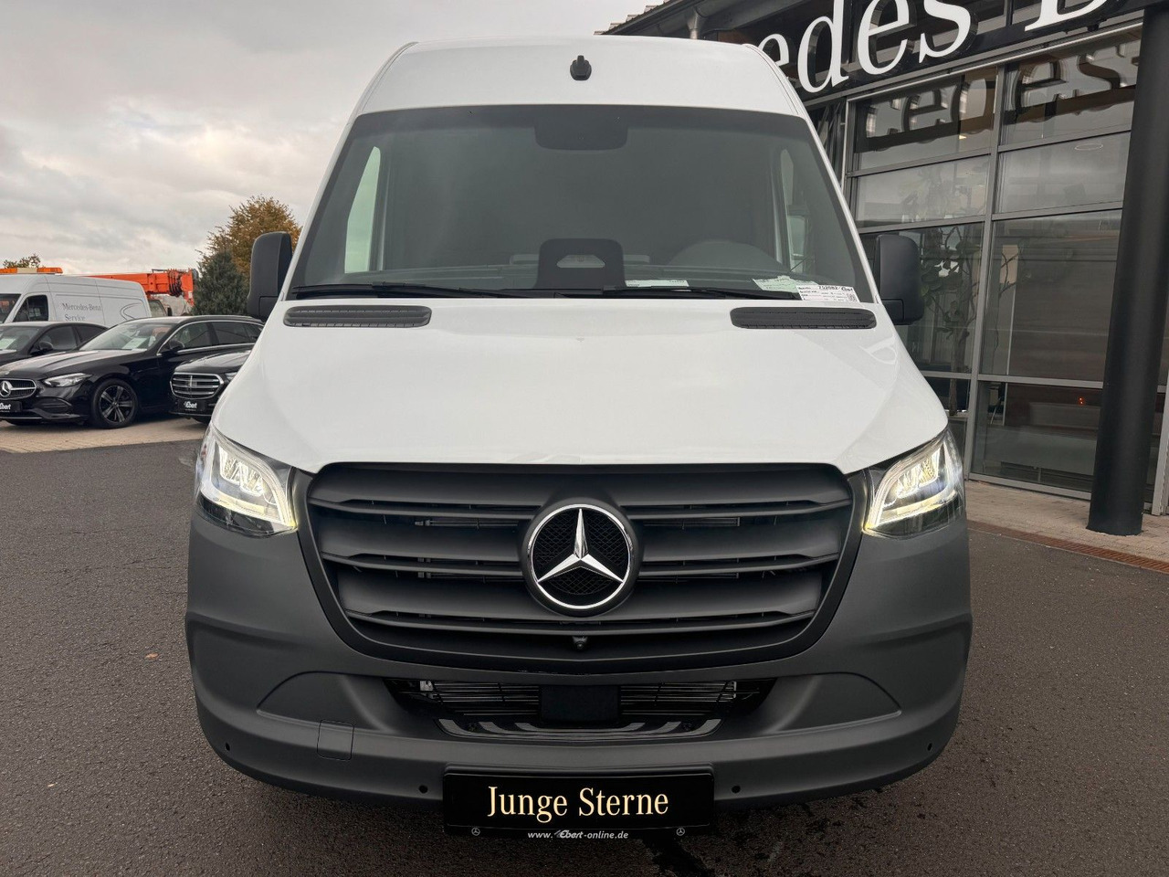 Mercedes-Benz Sprinter 319 CDI Extralang DISTRONIC Kamera LED - Panel van: picture 2 Mercedes-Benz Sprinter 319 CDI Extralang DISTRONIC Kamera LED - Panel van: picture 2