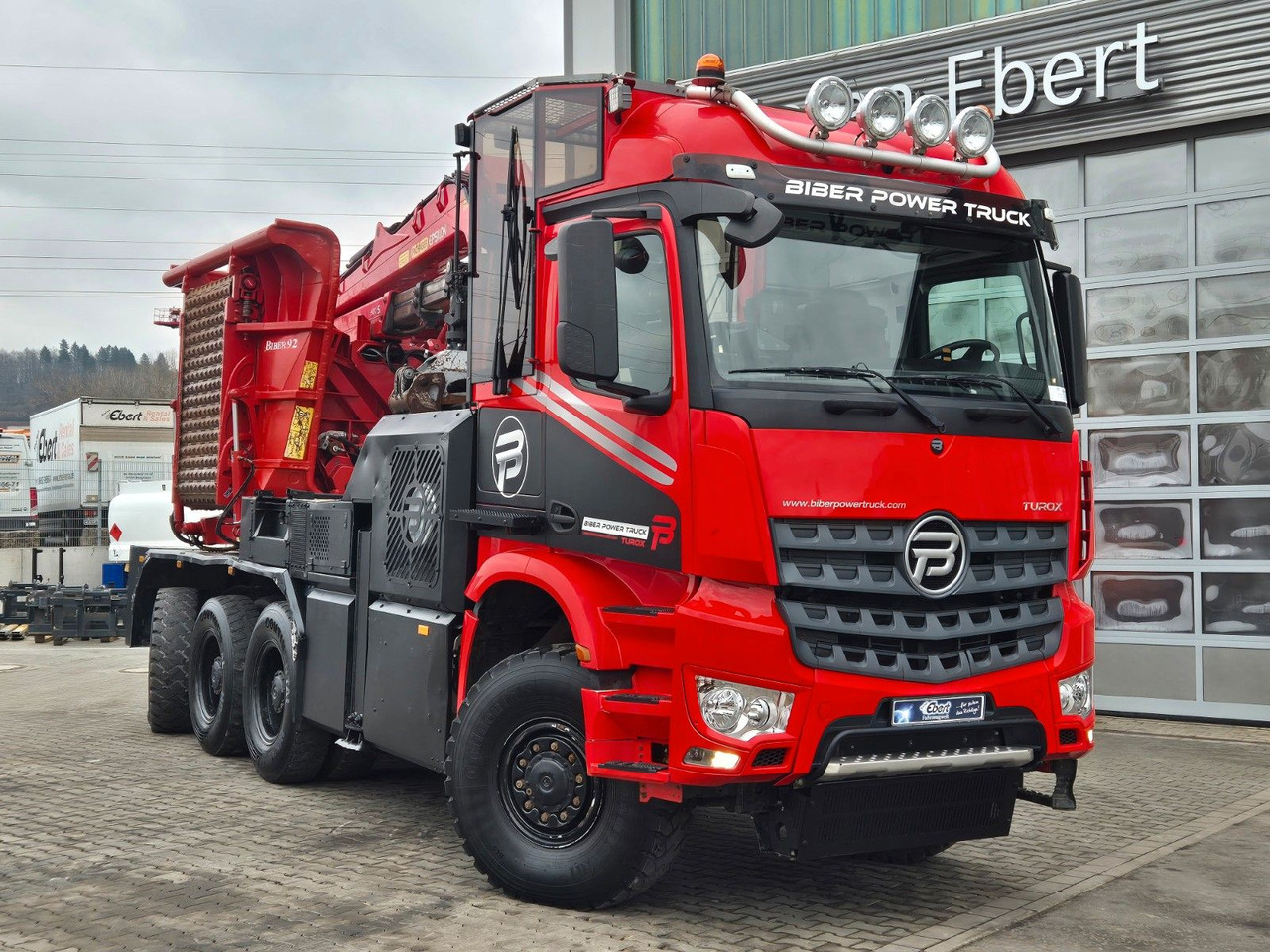 Mercedes-Benz TUROX 8x8 Eschlböck Biber 92 Holzhacker / 1.512h - Log truck, Crane truck: picture 4 Mercedes-Benz TUROX 8x8 Eschlböck Biber 92 Holzhacker / 1.512h - Log truck, Crane truck: picture 4