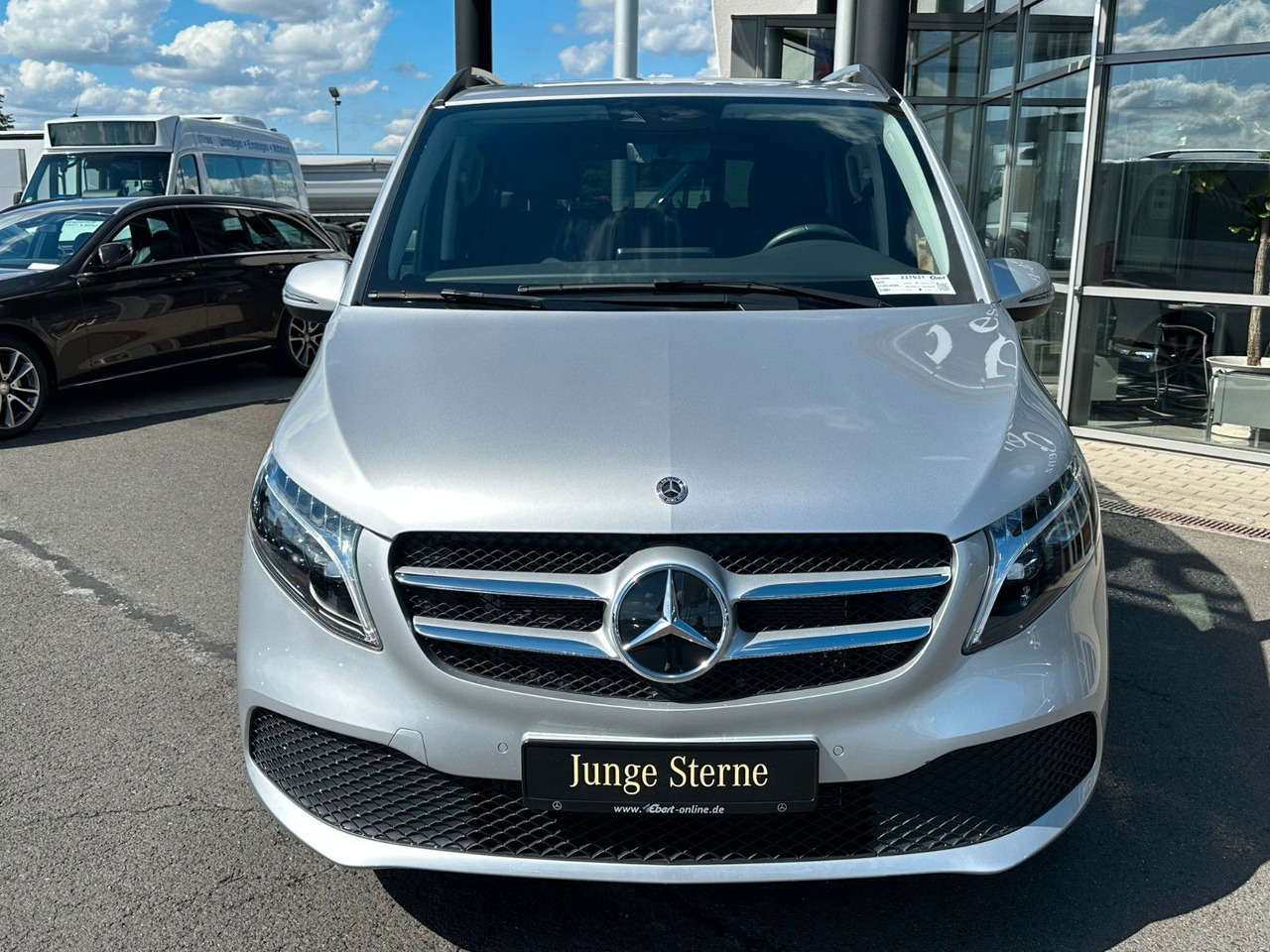 Mercedes-Benz V 250 EDITION 4MATIC Kompakt Liege-Paket AHK2,5t - Station wagon: picture 2 Mercedes-Benz V 250 EDITION 4MATIC Kompakt Liege-Paket AHK2,5t - Station wagon: picture 2