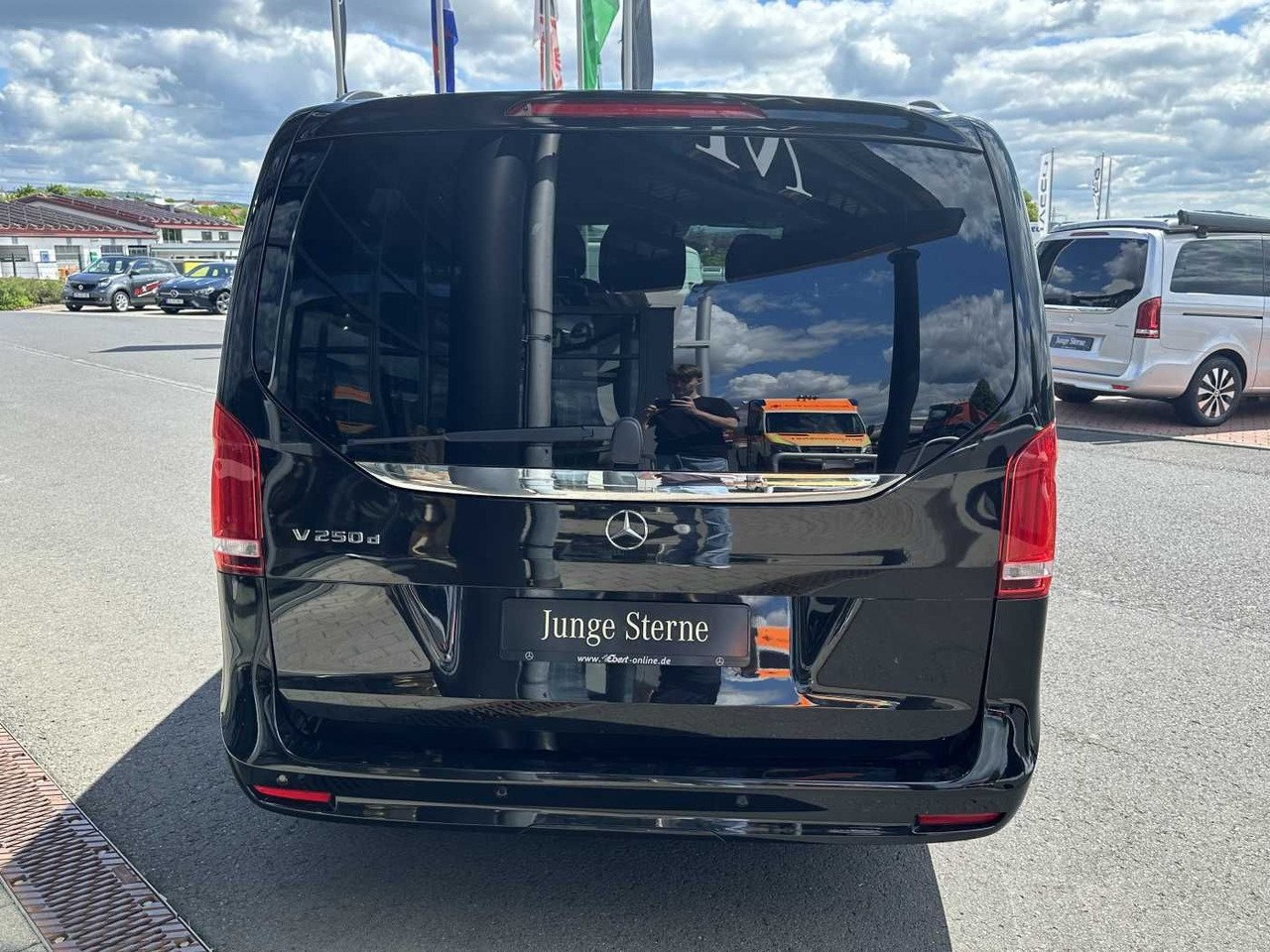 Mercedes-Benz V 250 d EDITION ILS Panorama Kamera 8Sitze - Passenger van: picture 5 Mercedes-Benz V 250 d EDITION ILS Panorama Kamera 8Sitze - Passenger van: picture 5