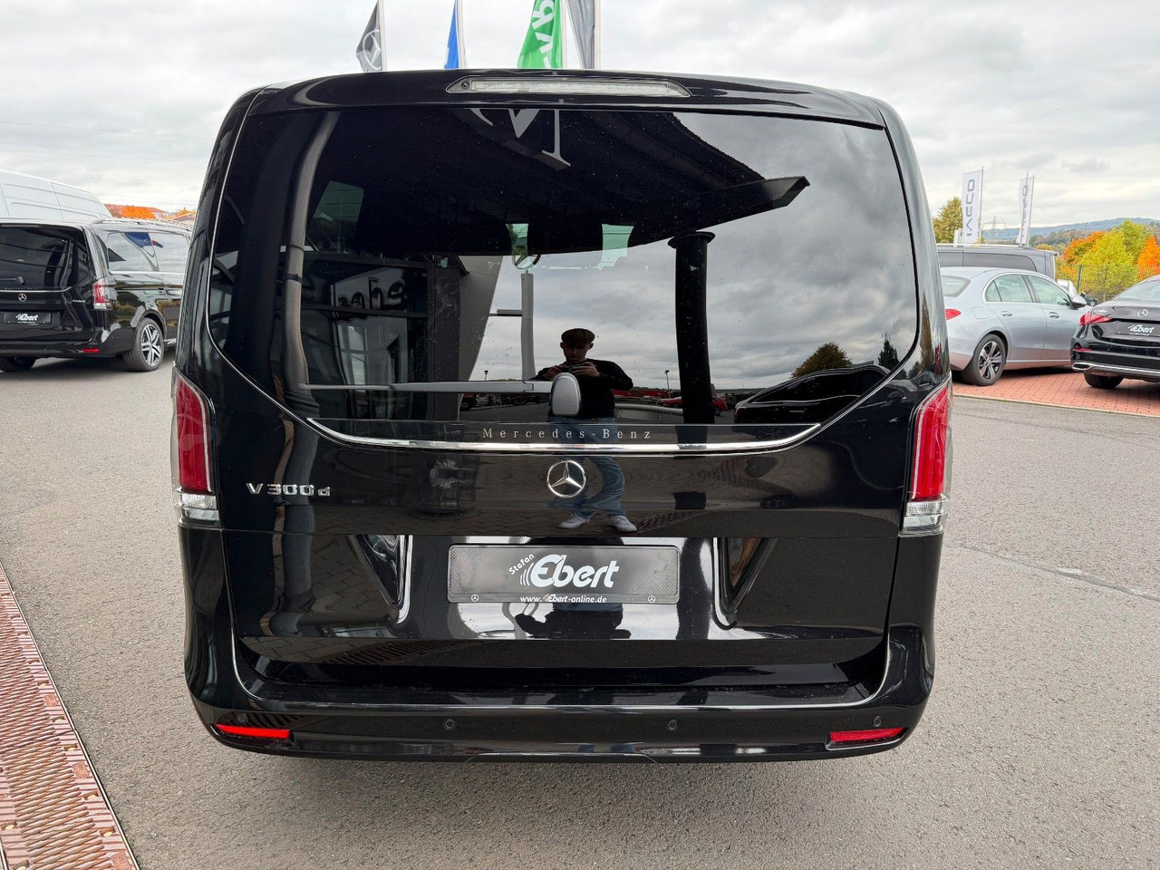 Mercedes-Benz V 300 d AVANTGARDE Extralang 360Kamera Standh - Station wagon: picture 5 Mercedes-Benz V 300 d AVANTGARDE Extralang 360Kamera Standh - Station wagon: picture 5