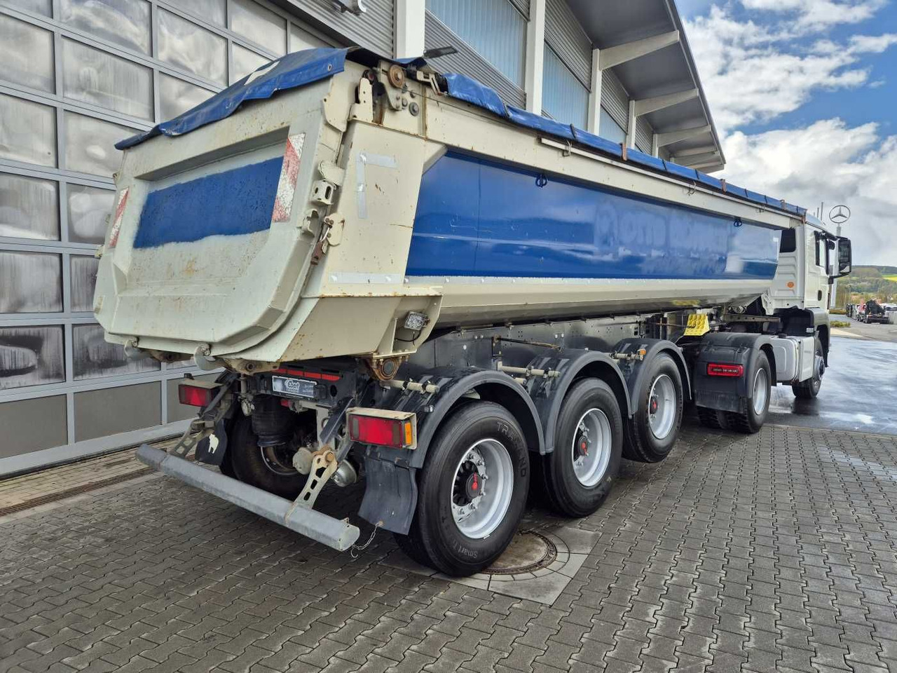 Schmitz Cargobull SGF*S3 SKI 24 SL 7.2 Mulde 23m³ Liftachse 5x - Tipper semi-trailer: picture 5 Schmitz Cargobull SGF*S3 SKI 24 SL 7.2 Mulde 23m³ Liftachse 5x - Tipper semi-trailer: picture 5