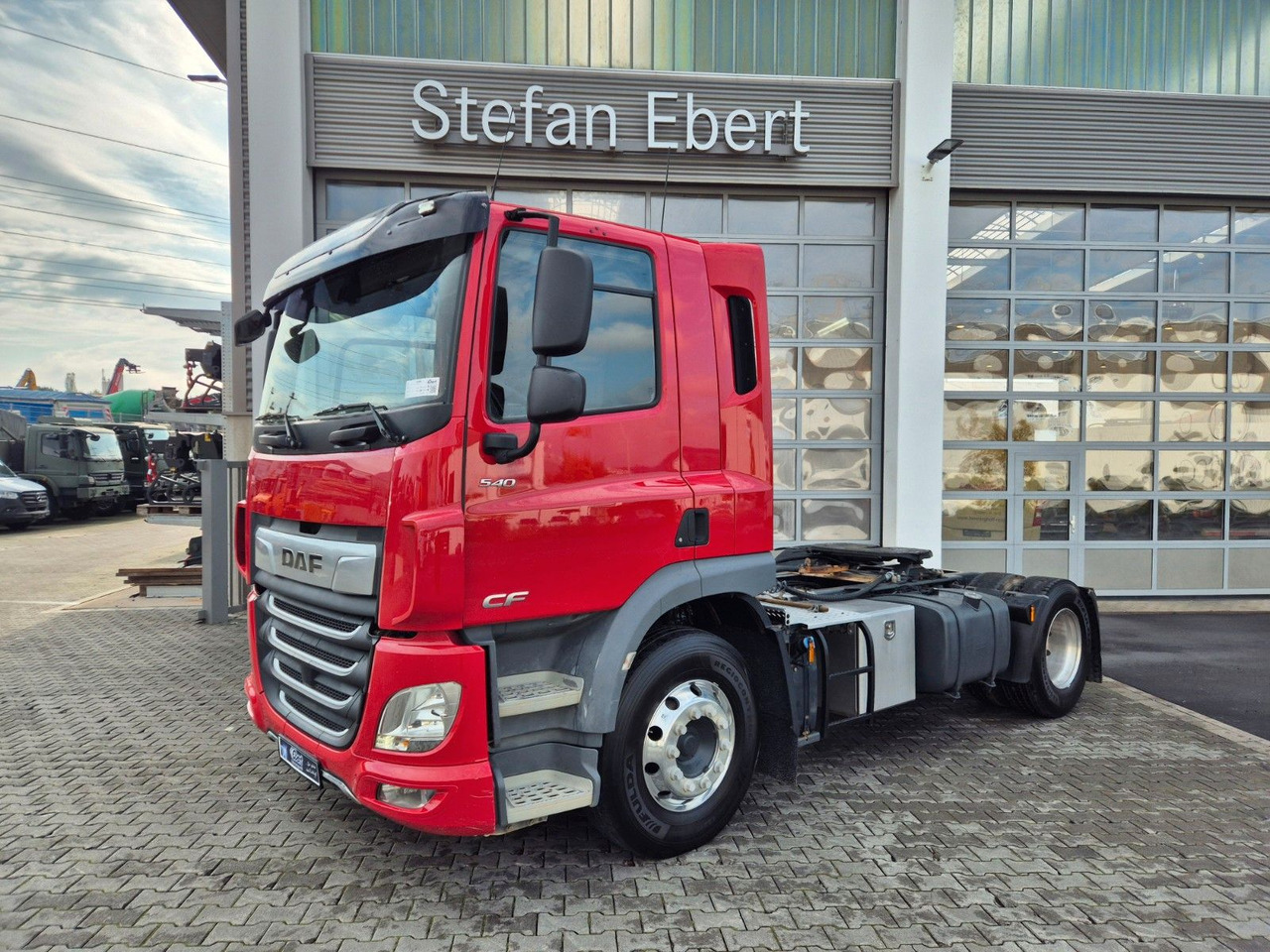 DAF CF 450 FT 4x2 Hydraulik Alu-Felgen - Tractor unit: picture 1 DAF CF 450 FT 4x2 Hydraulik Alu-Felgen - Tractor unit: picture 1