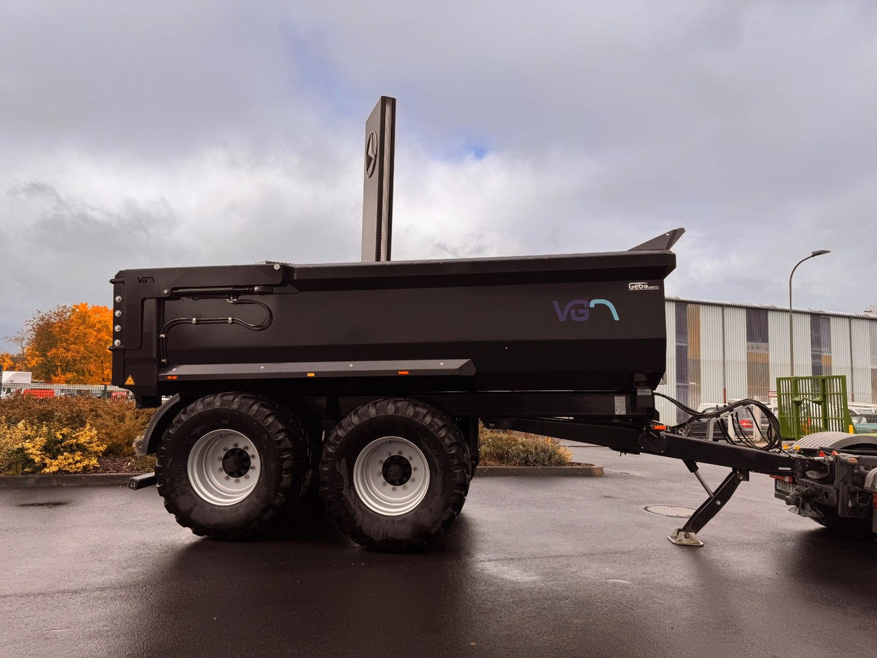 Van Ginkel Machines Agrarkipper - Trailer: picture 3 Van Ginkel Machines Agrarkipper - Trailer: picture 3