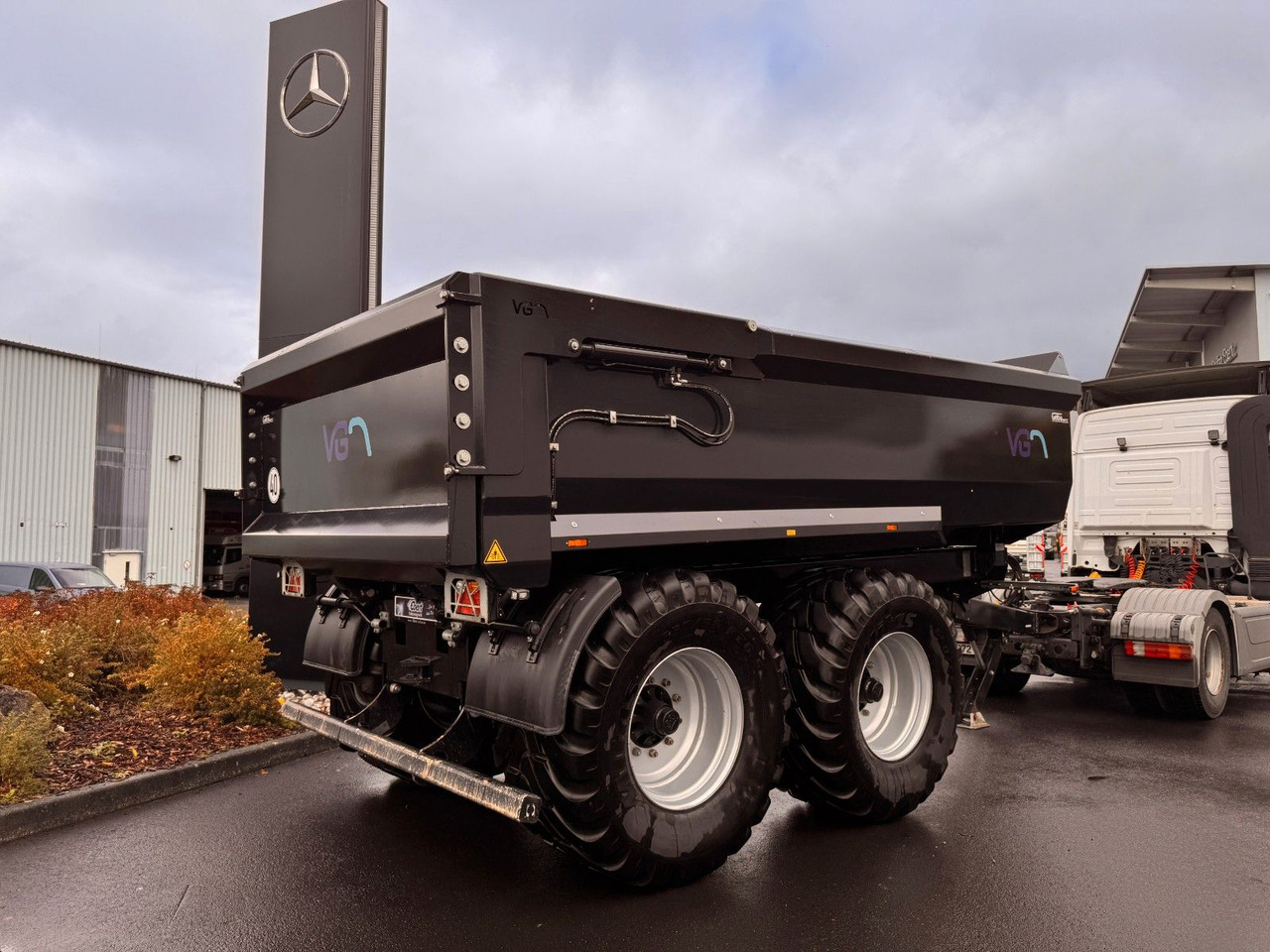 Van Ginkel Machines Agrarkipper - Trailer: picture 4 Van Ginkel Machines Agrarkipper - Trailer: picture 4