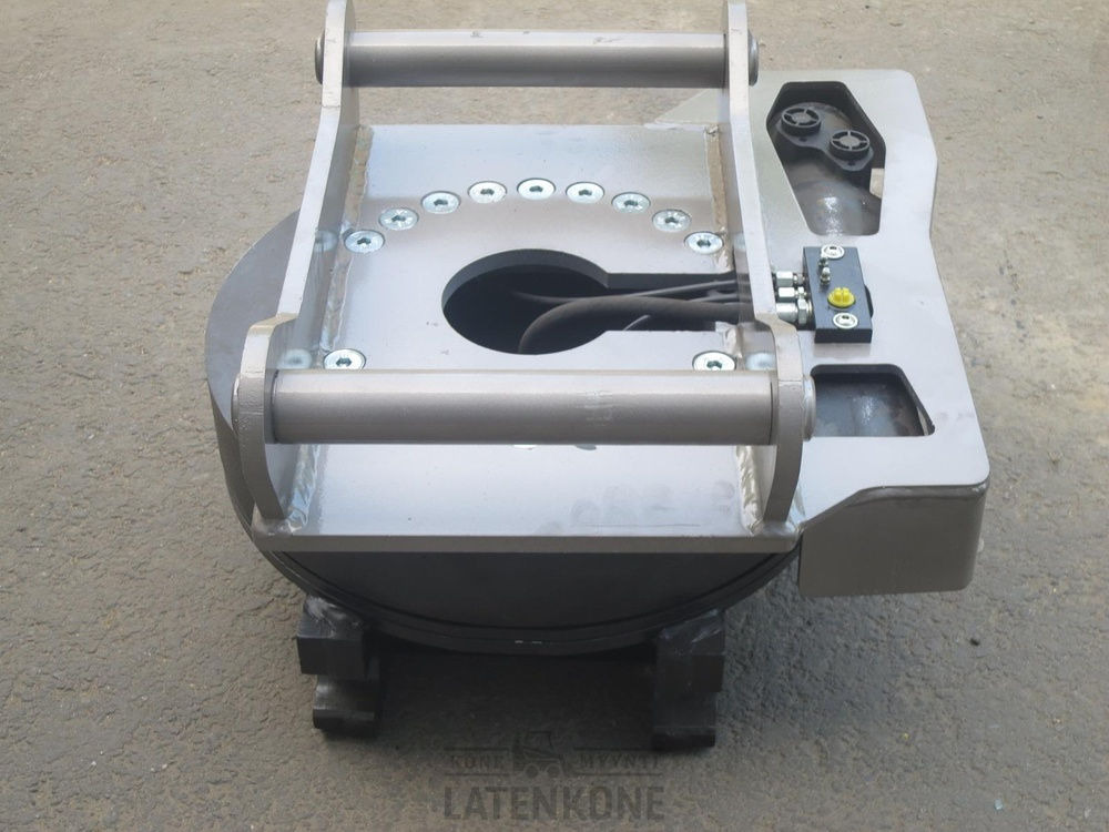 Laten Rototilt S45-S45 hyd. - Tiltrotator for Construction machinery: picture 2 Laten Rototilt S45-S45 hyd. - Tiltrotator for Construction machinery: picture 2