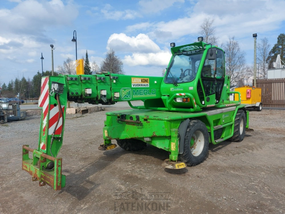 Telescopic handler Merlo Roto 40.25MCSS with basket, remote and jib: picture 9