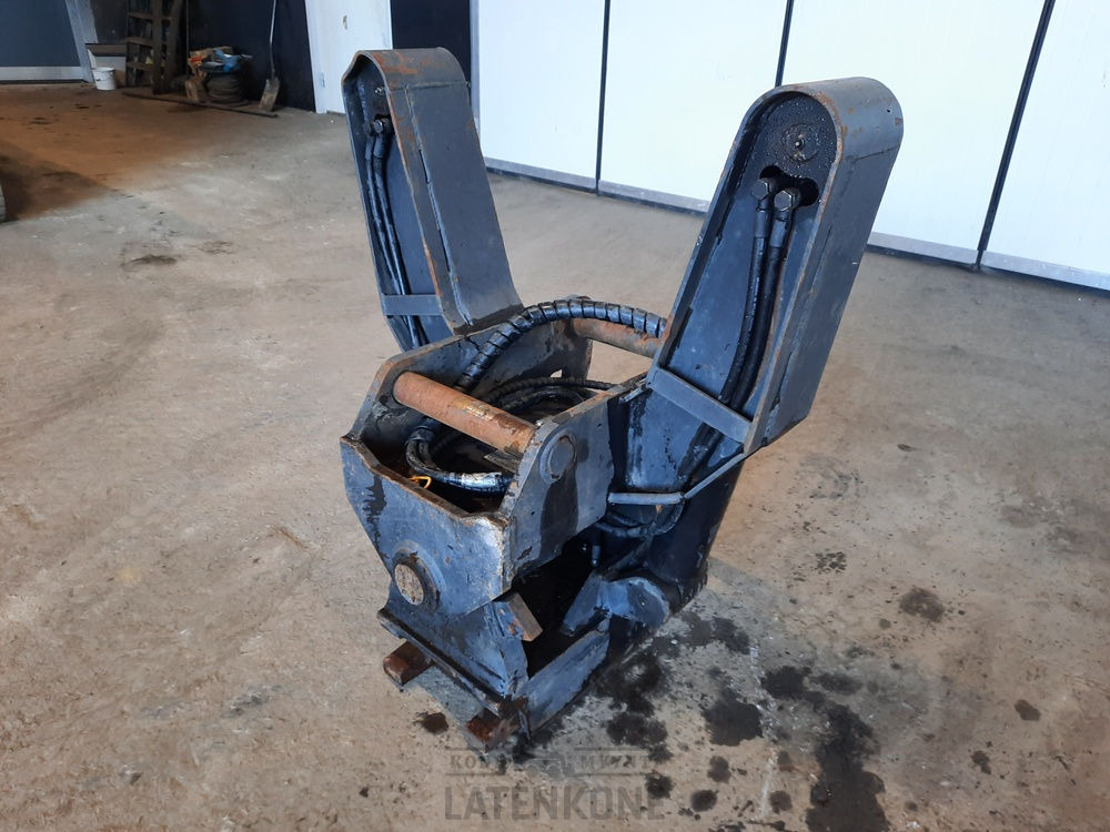 Niskakangas Kallistuva väliliitin S60-S60 suojattu - Quick coupler for Construction machinery: picture 4 Niskakangas Kallistuva väliliitin S60-S60 suojattu - Quick coupler for Construction machinery: picture 4
