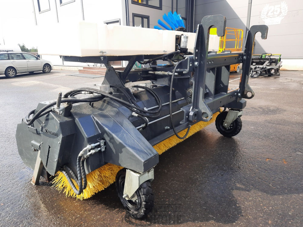 Broom for Construction machinery Padagas Profi H 2501 BH keräävä harjalaite: picture 14