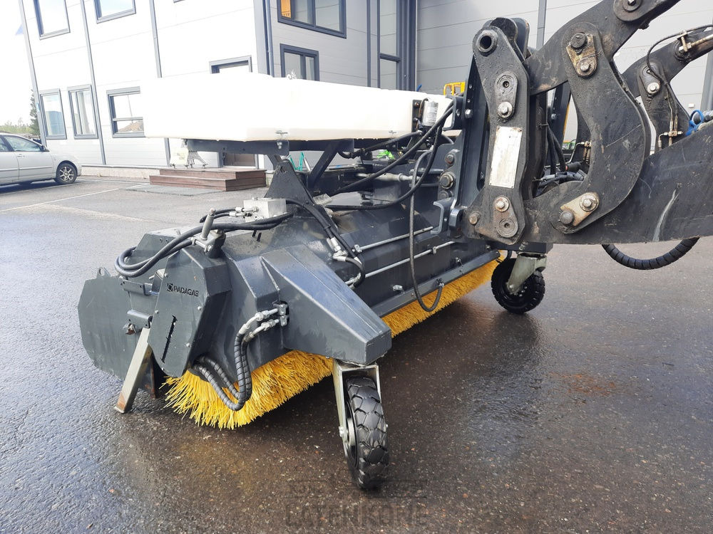 Broom for Construction machinery Padagas Profi H 2501 BH keräävä harjalaite: picture 13