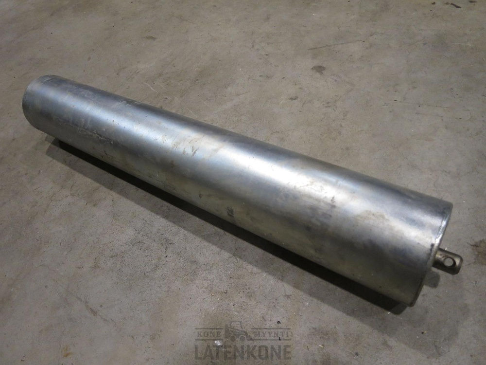 Metso Conveyor roller 108-20Cx670 496446-1 Kuljetinrulla - Spare parts for Crusher: picture 1 Metso Conveyor roller 108-20Cx670 496446-1 Kuljetinrulla - Spare parts for Crusher: picture 1