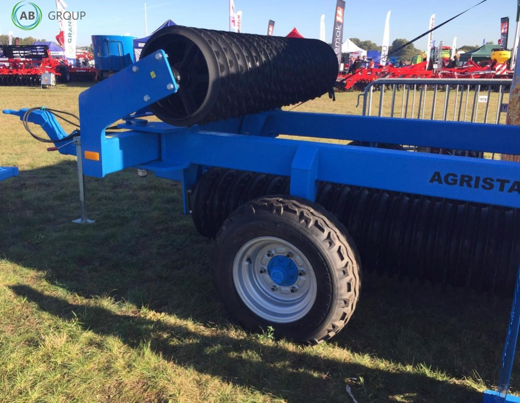 Cambridge hydraulically foldable roller 6.2 m 530 mm Agristal WUC - Farm roller: picture 4 Cambridge hydraulically foldable roller 6.2 m 530 mm Agristal WUC - Farm roller: picture 4