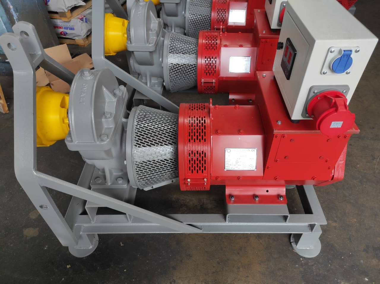 Elektro-Jen 25 kVa / 20 kW PTO driven generator with AVR control - ON STOCK - Generator set: picture 2 Elektro-Jen 25 kVa / 20 kW PTO driven generator with AVR control - ON STOCK - Generator set: picture 2