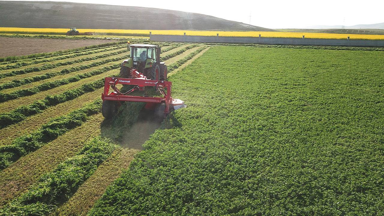 Harmak disc mower with trailed roller conditioner DM-3150 T-RC - Mower: picture 4 Harmak disc mower with trailed roller conditioner DM-3150 T-RC - Mower: picture 4