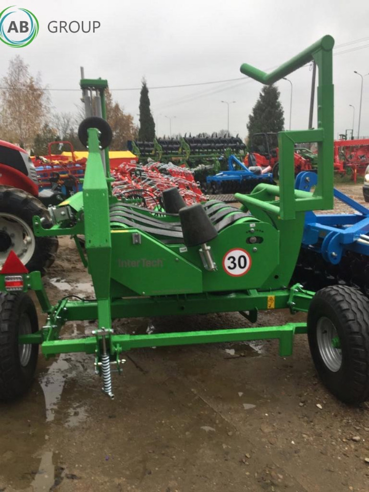 Inter-Tech self loading bale wrap GO01 - Bale wrapper: picture 5 Inter-Tech self loading bale wrap GO01 - Bale wrapper: picture 5