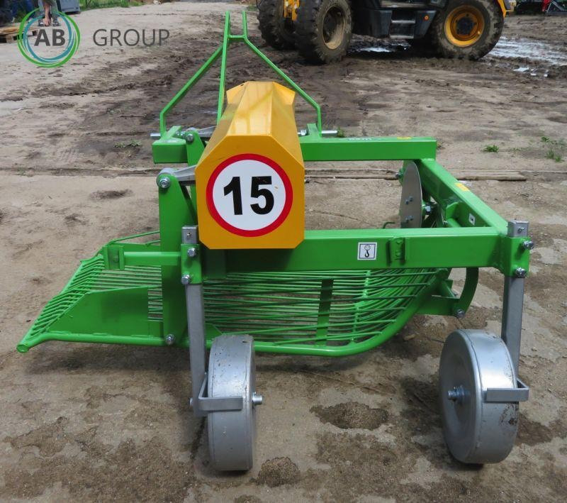 Vibratory potato digger with rear discharge Bomet Ursa Z655/1 – available immediately - Potato harvester: picture 2 Vibratory potato digger with rear discharge Bomet Ursa Z655/1 – available immediately - Potato harvester: picture 2