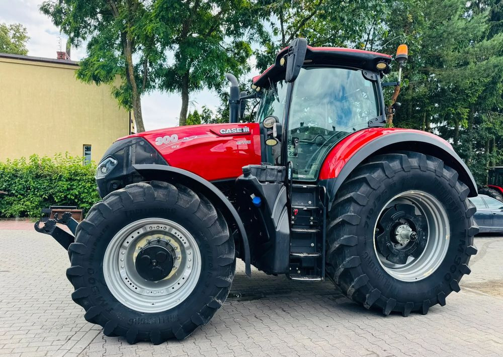 Farm tractor Case IH Optum 300: picture 8