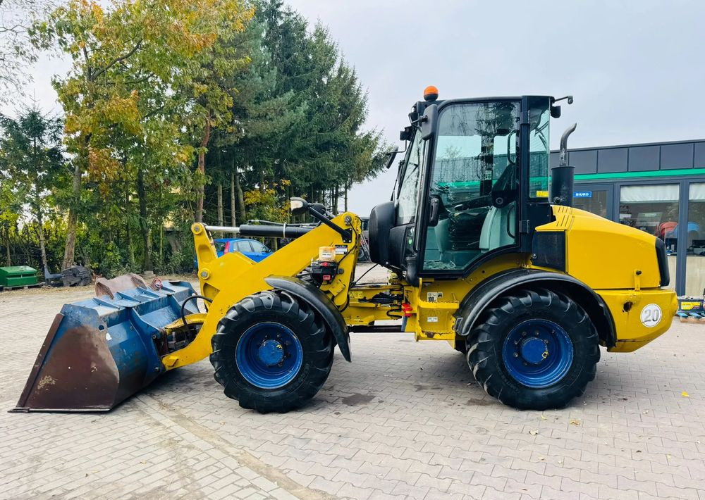 Caterpillar 908H - Wheel loader: picture 1 Caterpillar 908H - Wheel loader: picture 1