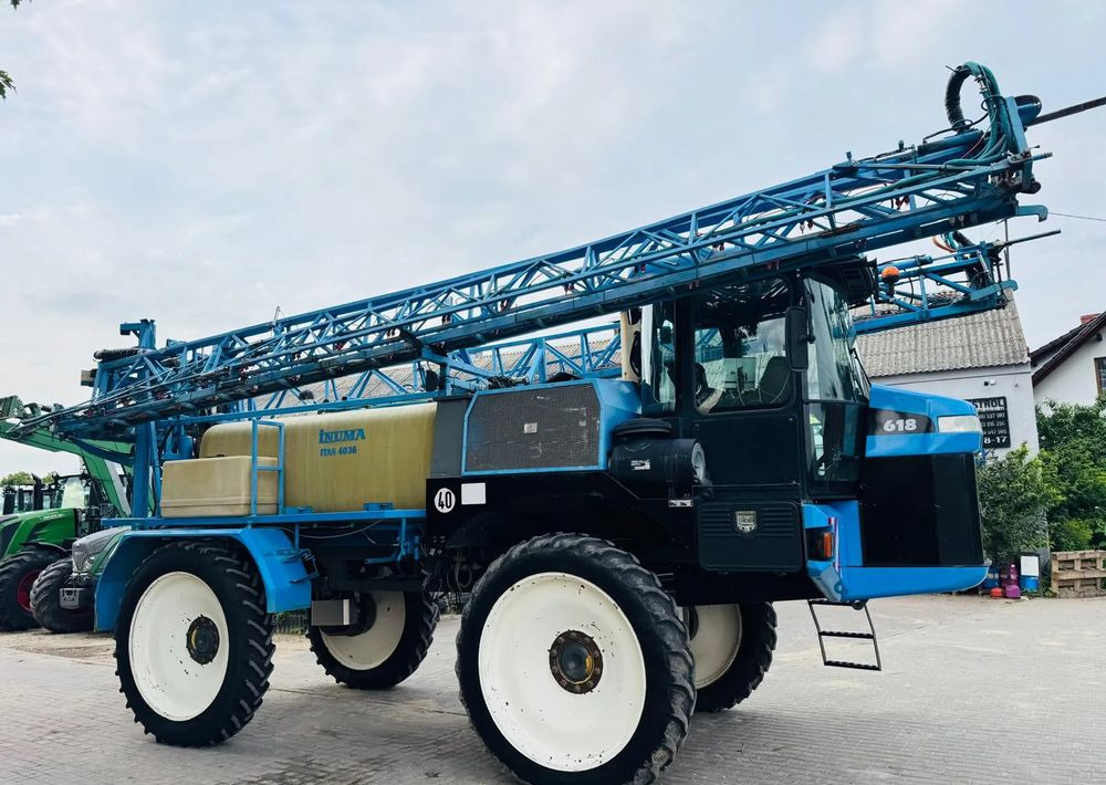 Challenger ROGATOR 618 - Sprayer: picture 3 Challenger ROGATOR 618 - Sprayer: picture 3