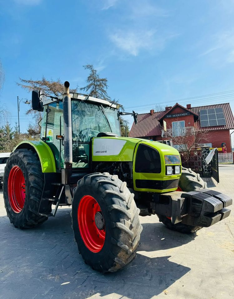 Claas Ares 836 RZ - Farm tractor: picture 5 Claas Ares 836 RZ - Farm tractor: picture 5