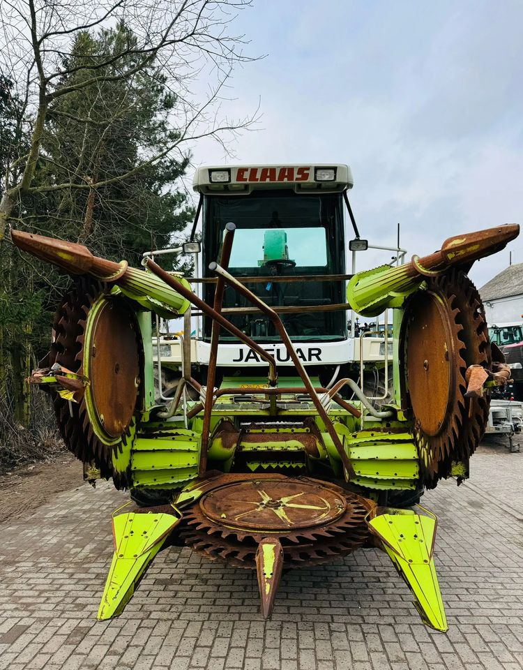 Forage harvester Claas Jaguar 840: picture 7