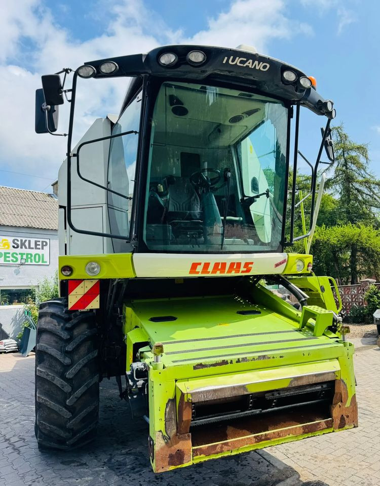 Claas Tucano 450 - Combine harvester: picture 3 Claas Tucano 450 - Combine harvester: picture 3