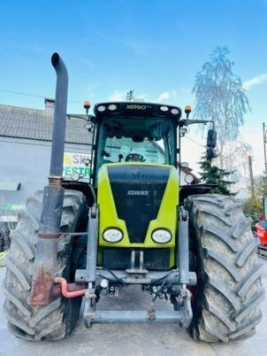 Claas XERION 3800 - Farm tractor: picture 5 Claas XERION 3800 - Farm tractor: picture 5